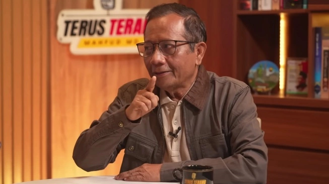  Ditantang Lapor Kasus Korupsi Kereta Whoosh, Mahfud MD Sentil Balik KPK: Agak Aneh Ini